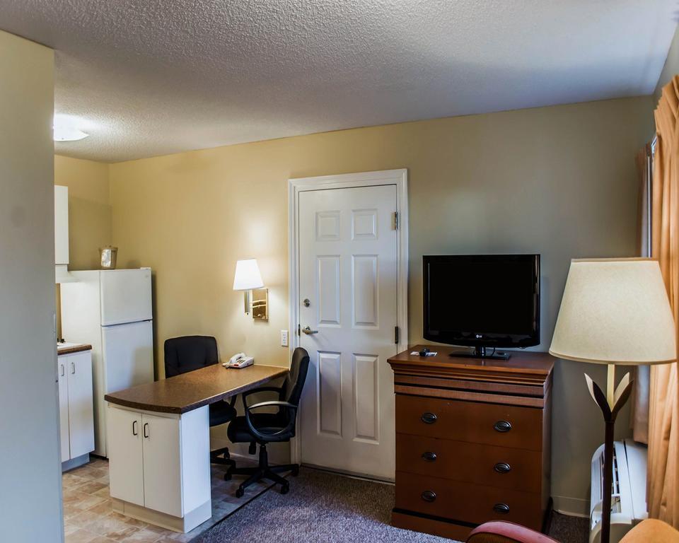 Suburban Extended Stay Hotel Naval Base Area Warrington Екстер'єр фото