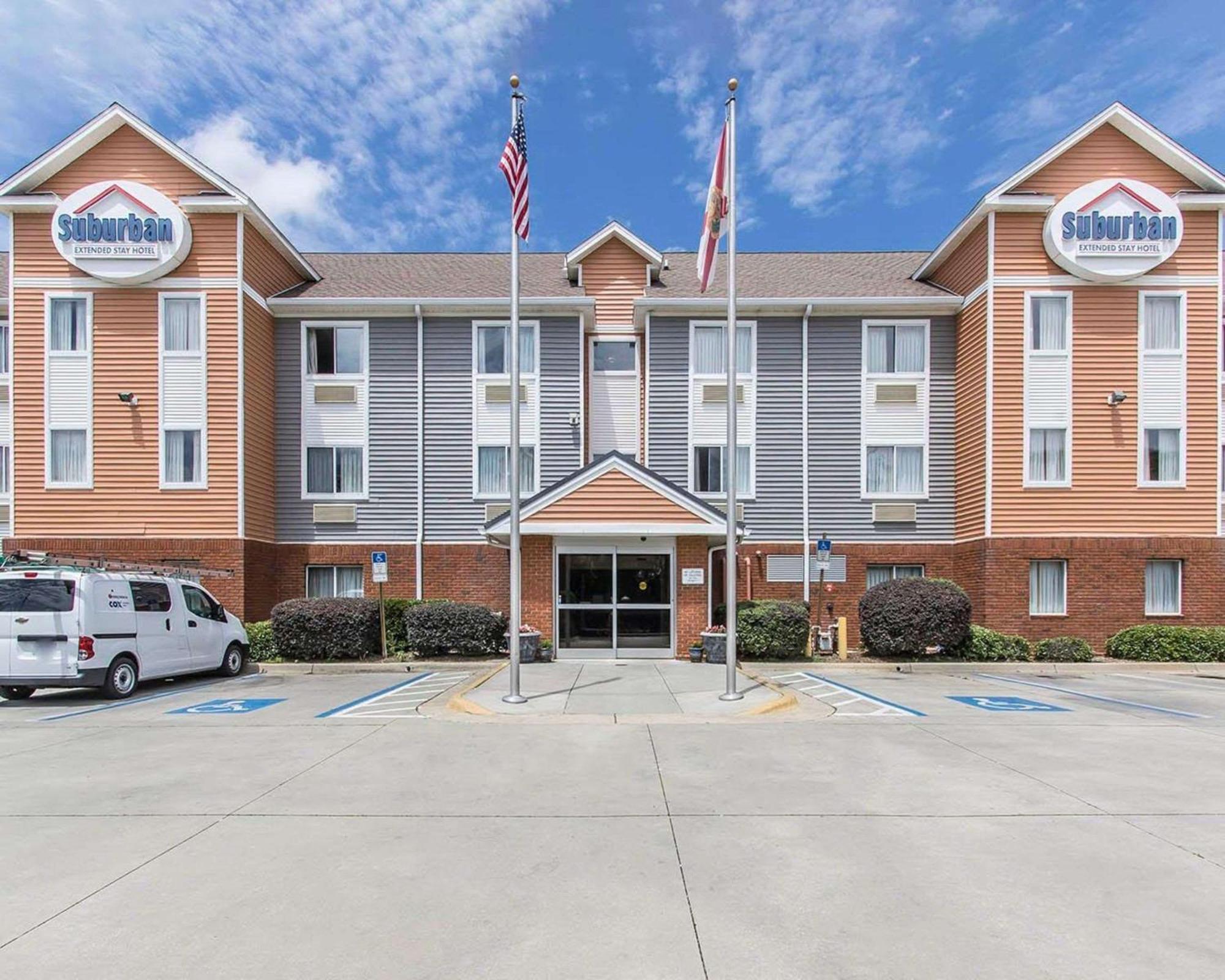 Suburban Extended Stay Hotel Naval Base Area Warrington Екстер'єр фото